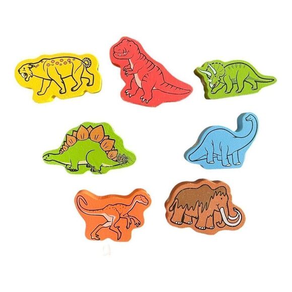 Set of Wooden Dinosaur Lacing Blocks - Hand Eye Coordination - Necklace Making - Picture 1 of 1